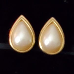 VINTAGE EARRINGS / CLIP ON